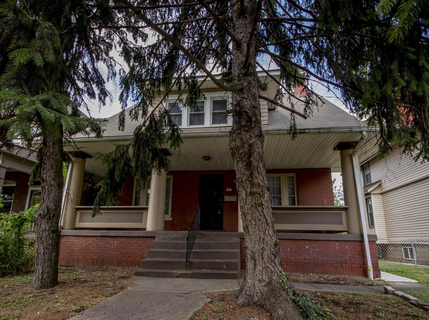 1 Exterior