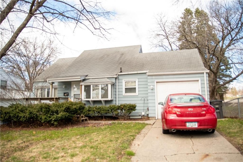 6009 Dagle Dr, Des Moines, IA 50311 - photo 1