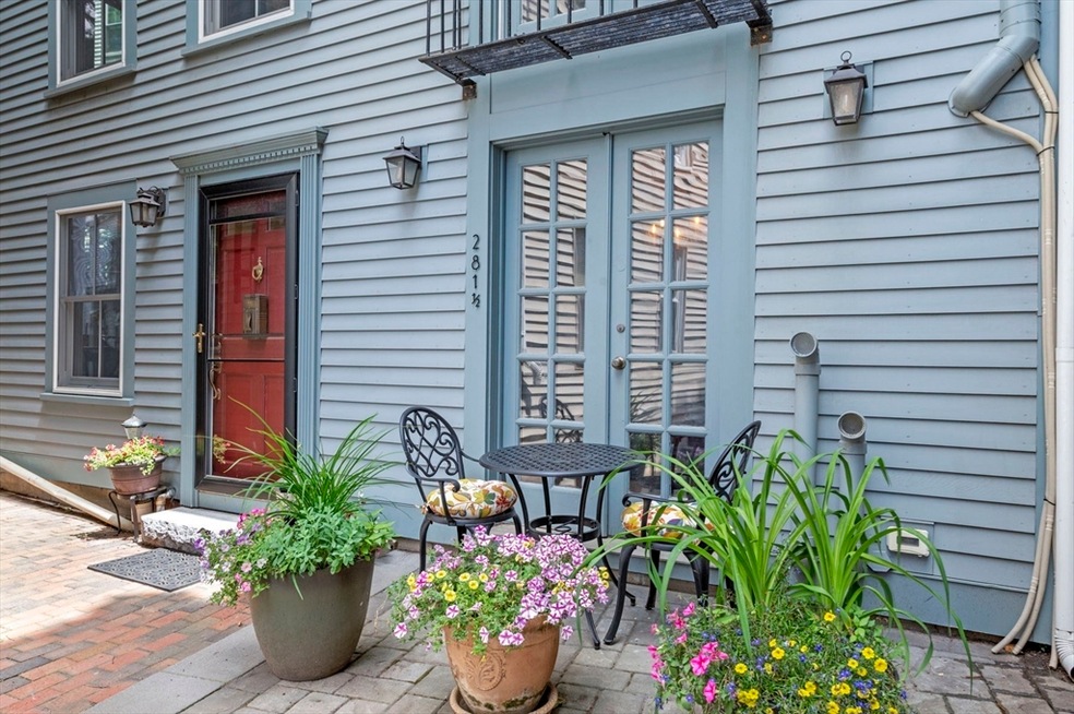 281 1/2 Main St, Charlestown, MA 02129 - photo 1