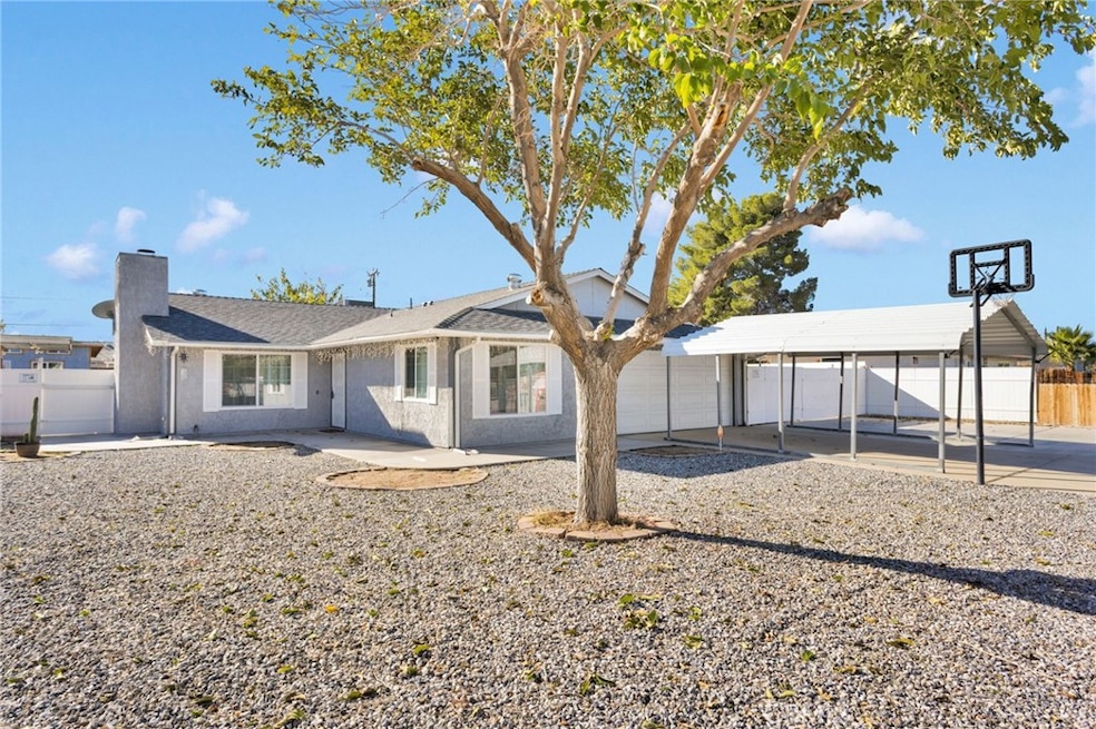 14625 Coalinga Rd, Victorville, CA 92392 - photo 1