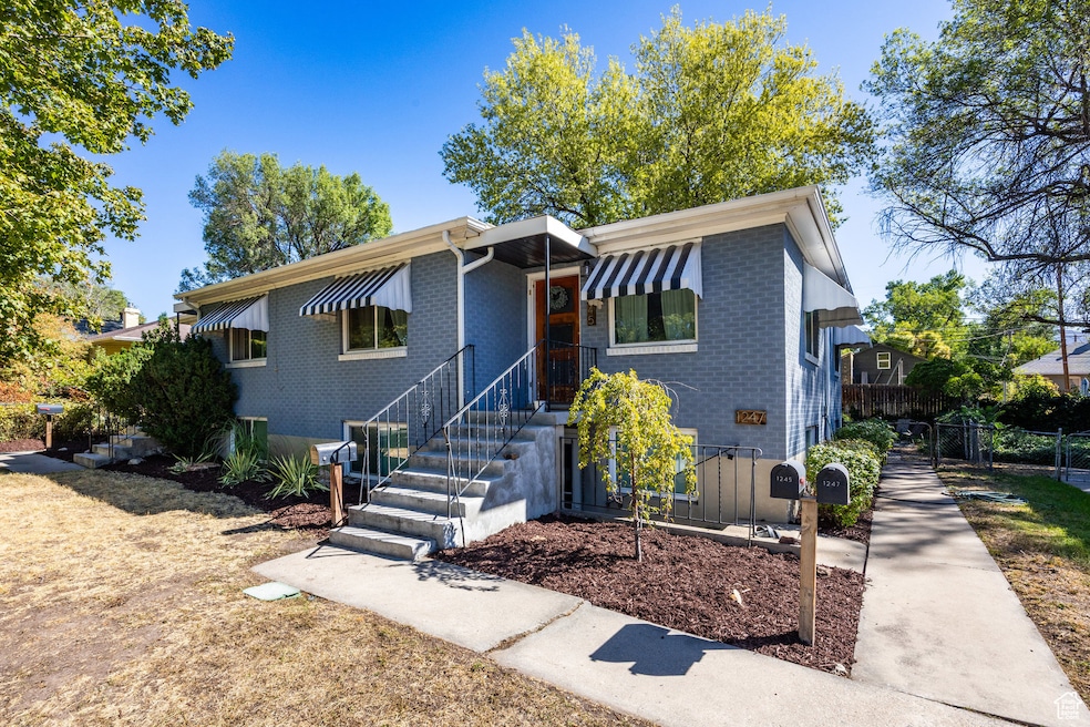 1237 S Lake St, Salt Lake City, UT 84105 - photo 1