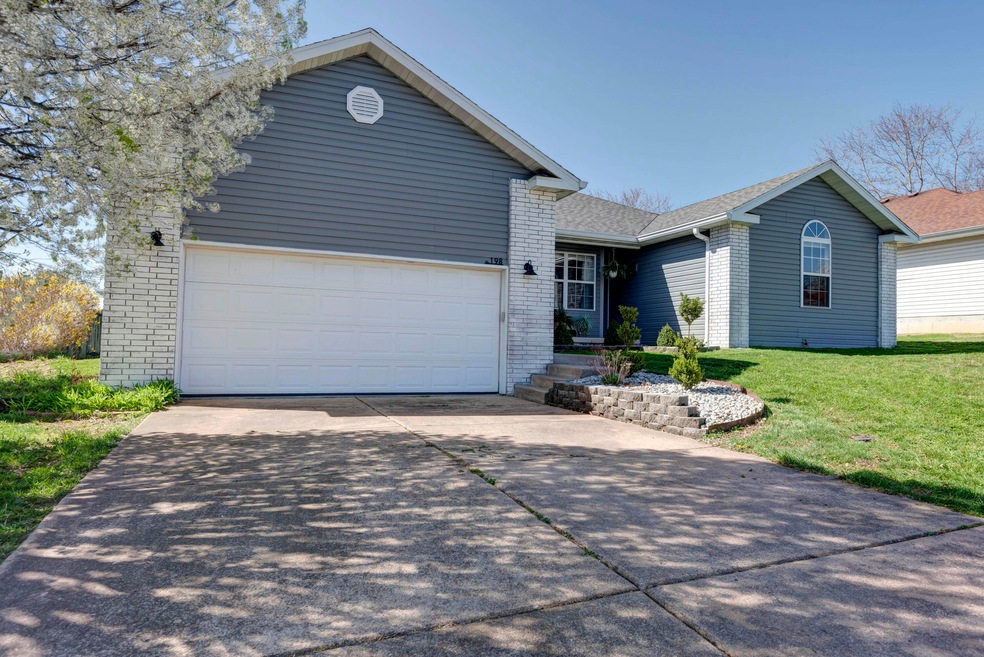 198 Shady Acres Cir, Nixa, MO 65714 - photo 1