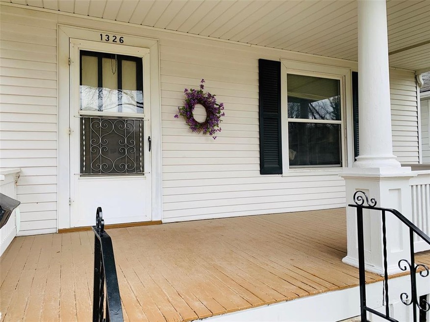 1326 Burch Ave NW, Cedar Rapids, IA 52405 - photo 1