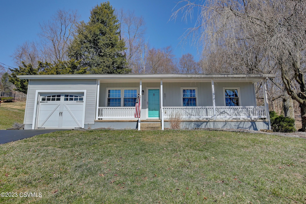 601 Country Club Dr, Bloomsburg, PA 17815 - photo 1