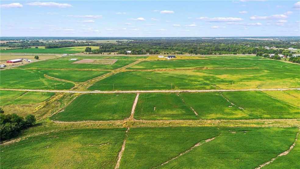 0 Smasal Rd unit HMS2572421, Sedalia, MO 65301 - photo 1