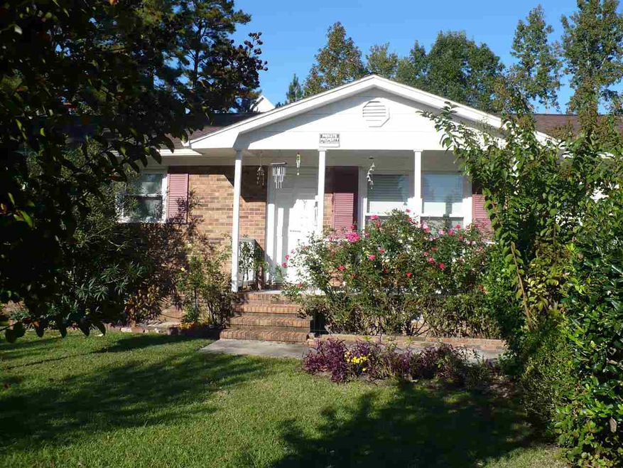 609 Lakewood Dr, Jacksonville, NC 28546 - photo 1