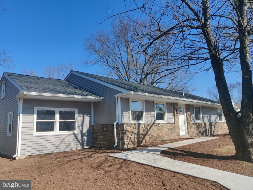 15 Betty Ln unit 53, Royersford, PA 19468 - photo 1