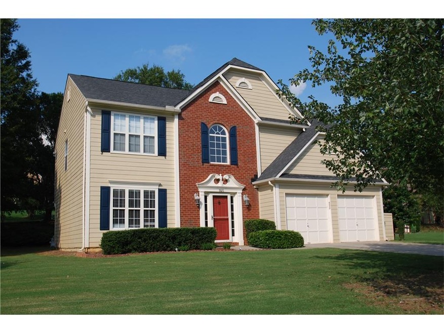 Come home to 1925 Grand Lake Ct!  Great curb appea