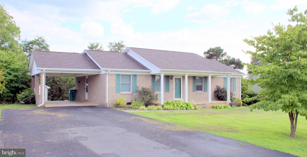 18 Springview Blvd, Luray, VA 22835 - photo 1