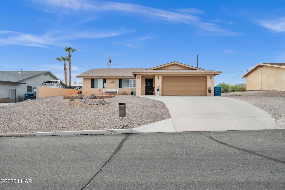 3261 Thundercloud Dr, Lake Havasu City, AZ 86406 - photo 1