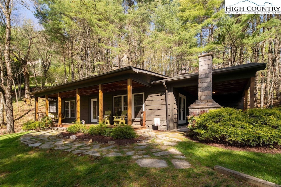 Under Contract $589,000