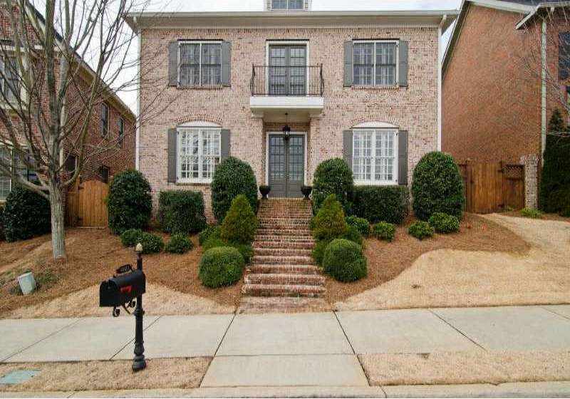 Exterior Front. All brick house in Palisades. All 