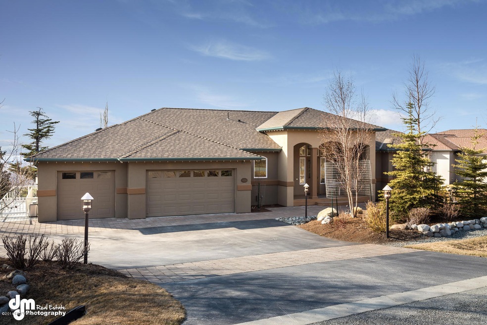 16750 Waterford Pointe Cir, Anchorage, AK 99516 - photo 1