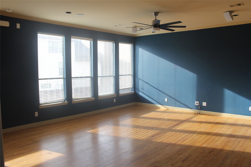 Look at the huge living room!