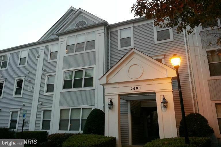 2600 Camelback Ln unit 8, Silver Spring, MD 20906 - photo 1