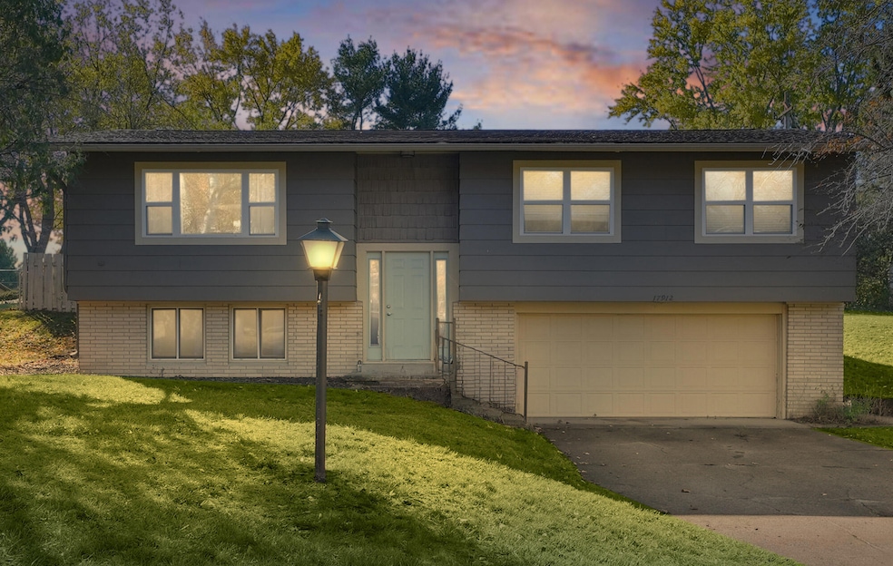 17912 Mohawk Dr, Spring Lake, MI 49456 - photo 1