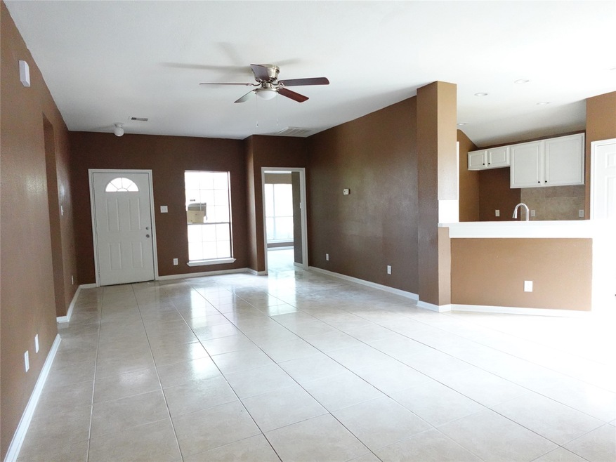 10549 Barnham St, Houston, TX 77016 - photo 1