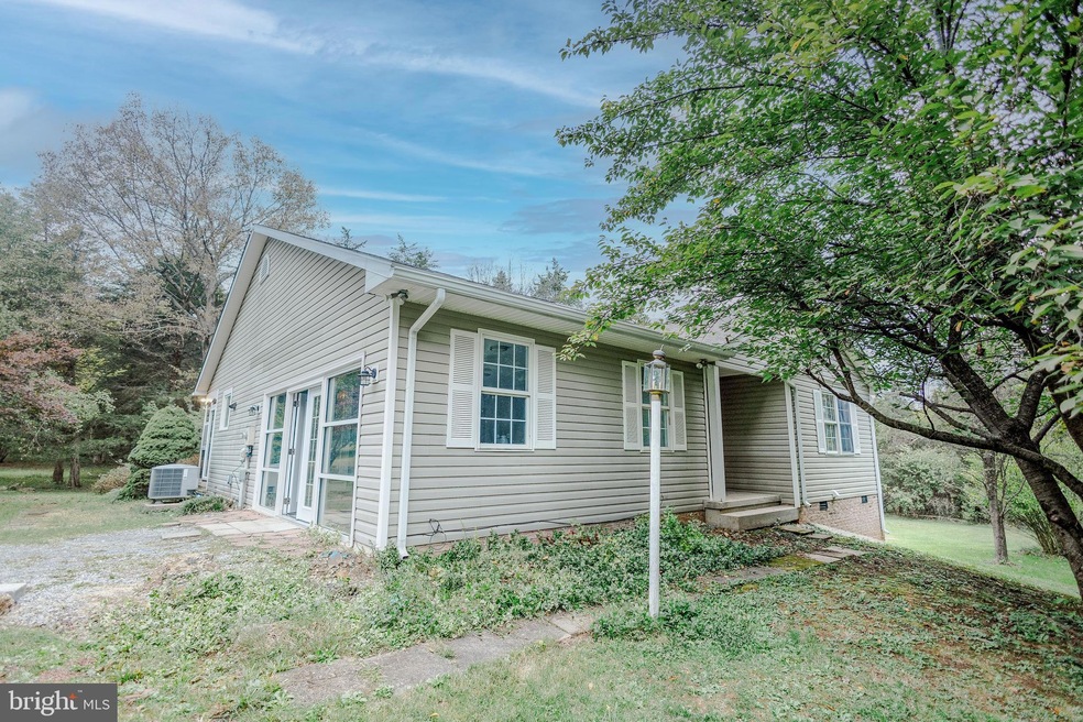 63 Nedmonton Rd, Martinsburg, WV 25404 - photo 1