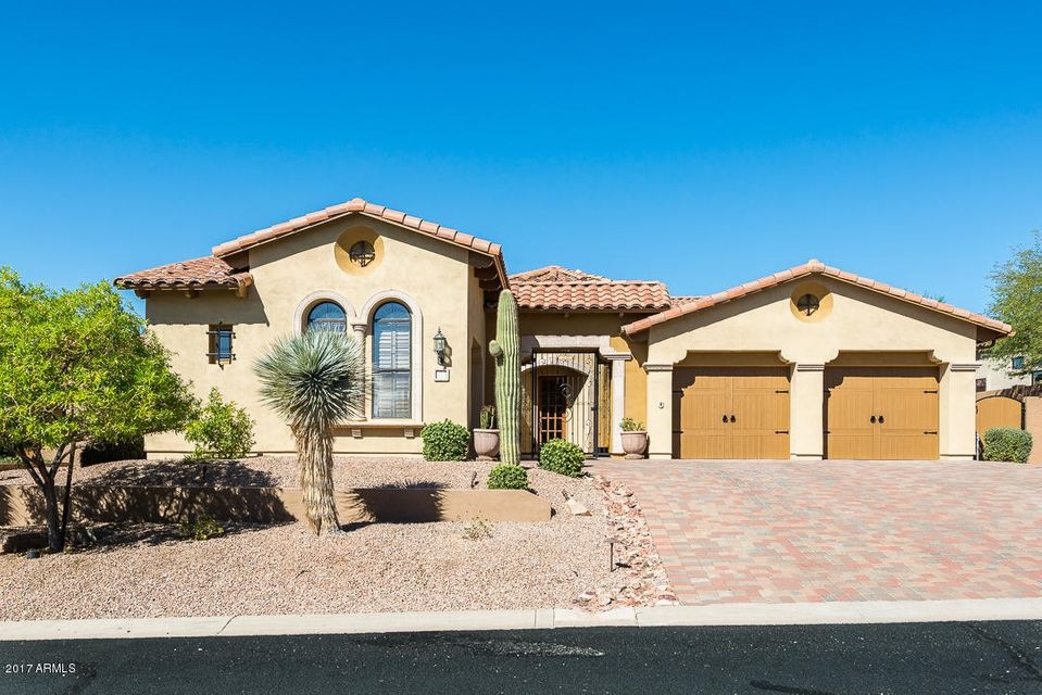 8120 E Valley Vista St