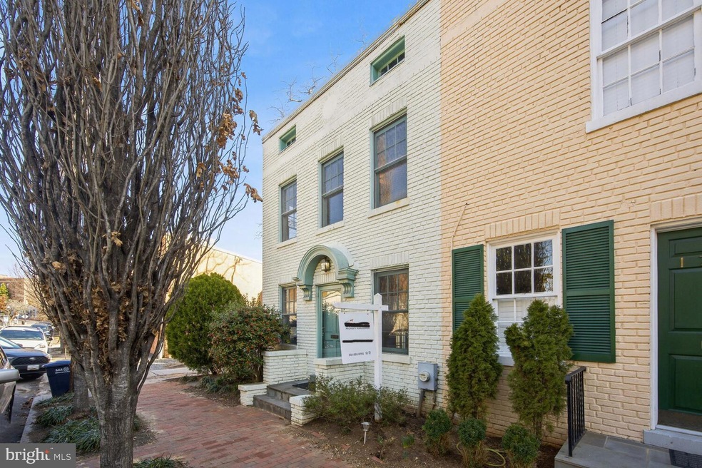 1737 34th St NW, Washington, DC 20007 - photo 1