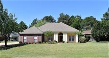 WELCOME TO 402 WINDSONG LOOP IN THE BEAUTIFUL NIEG