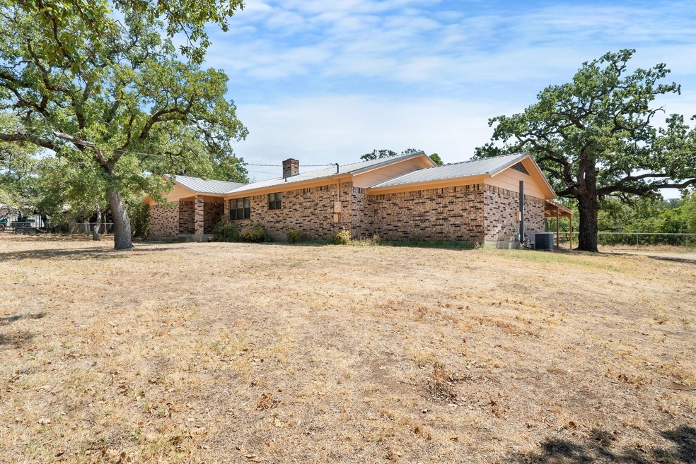 200 Shattles Rd, Mineral Wells, TX 76067 MLS 20424386