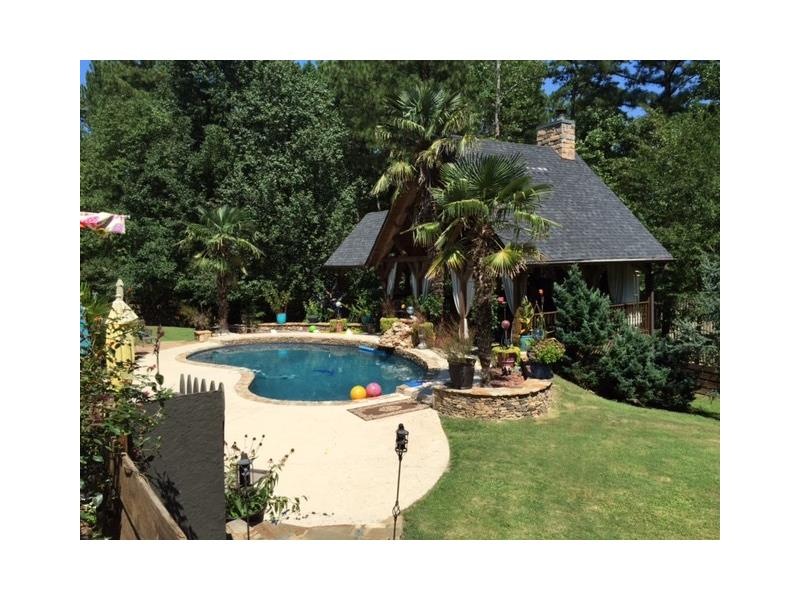 Wonderful heated salt water pool and huge lodge!!