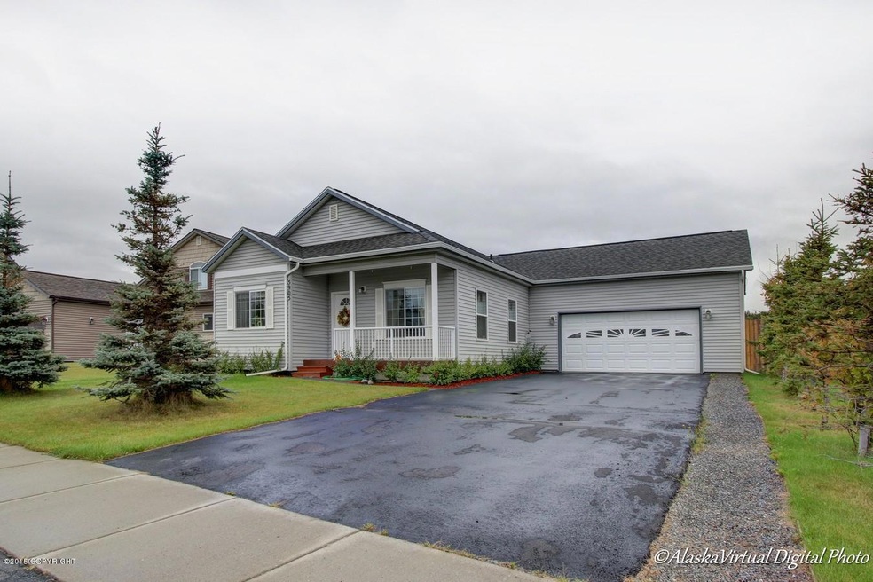 5905 Big Bend Loop