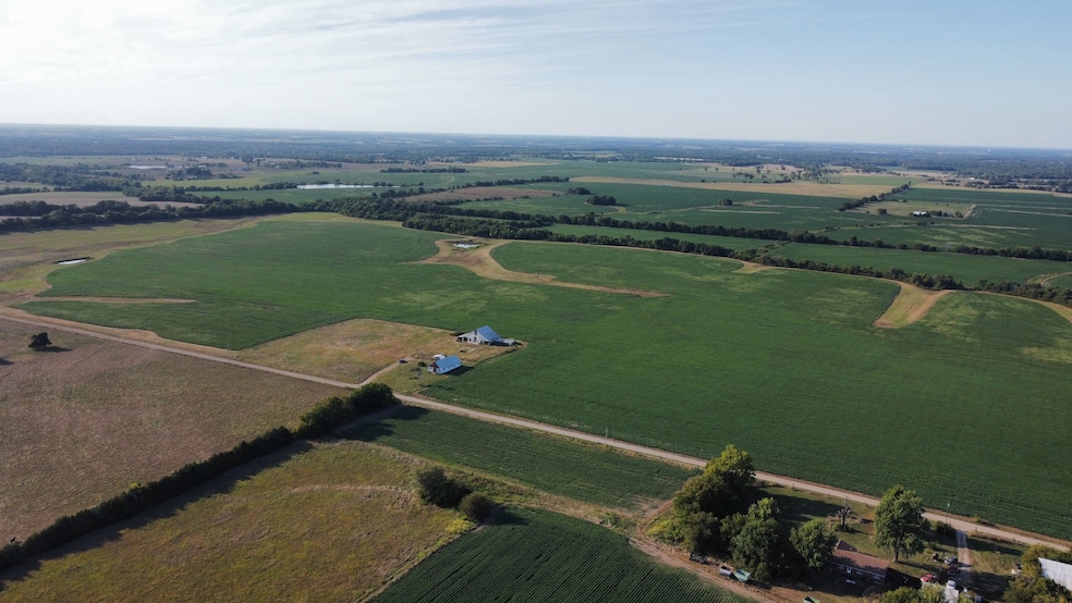 20467 Chmelir Rd, Washington Township, MO 65335 - photo 1