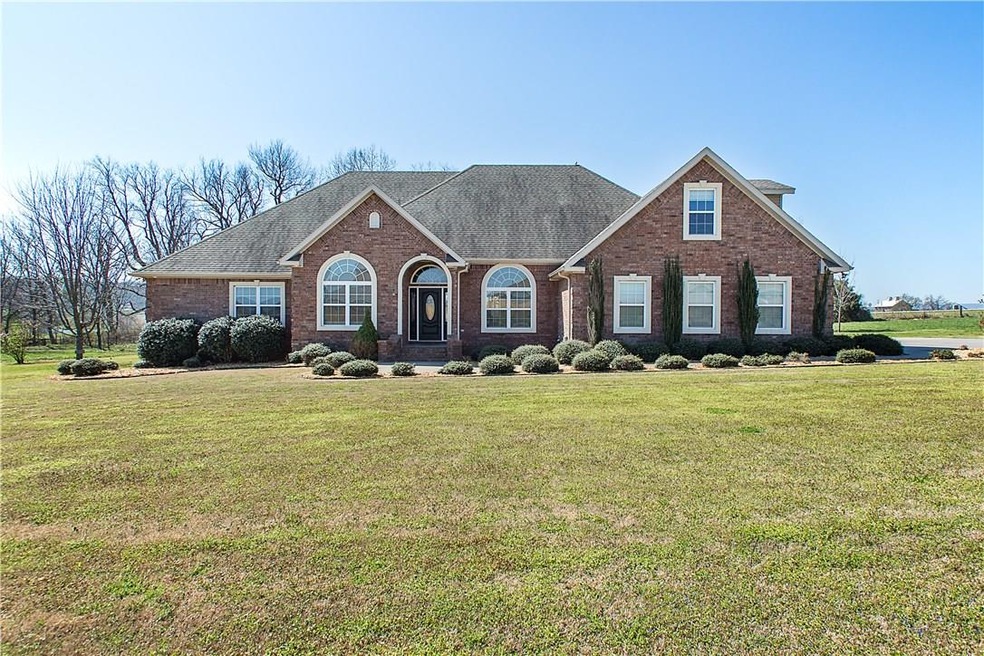 1131 E Parks St, Prairie Grove, AR 72753 - photo 1