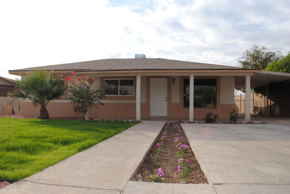 1840 N 27th Place, Phoenix, AZ 85008 - photo 1