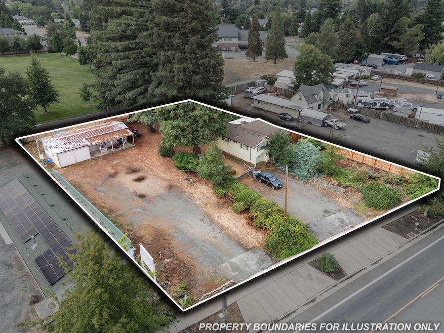 1461 Rogue River Hwy, Grants Pass, OR 97527 - photo 1