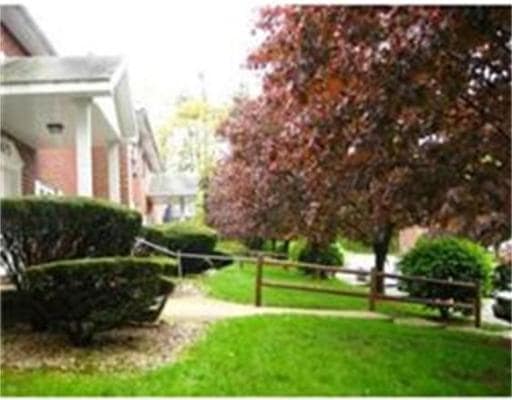 135 Litchfield Pines Dr unit C, Leominster, MA 01453 - photo 1