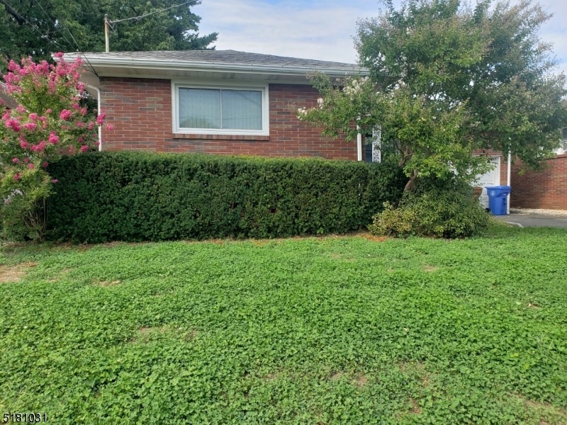 44 Princeton Rd, Linden, NJ 07036 - photo 1