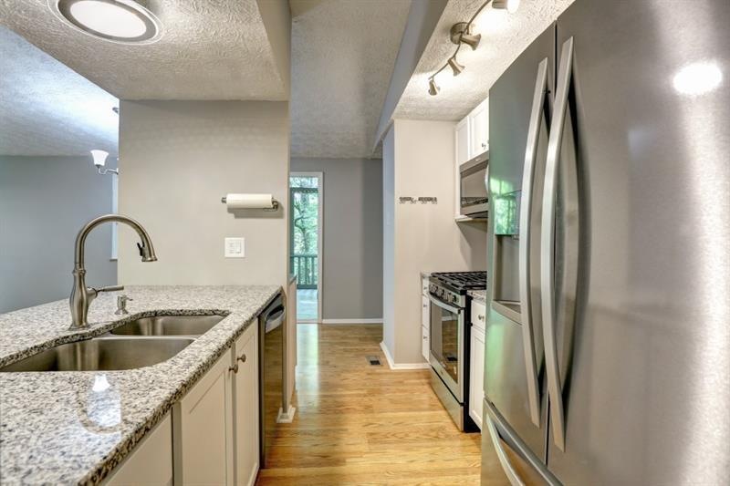 Stainless appliances.