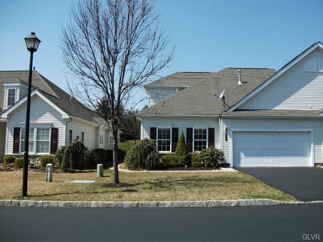 2663 Terrwood Dr W unit 190, Macungie, PA 18062 - photo 1