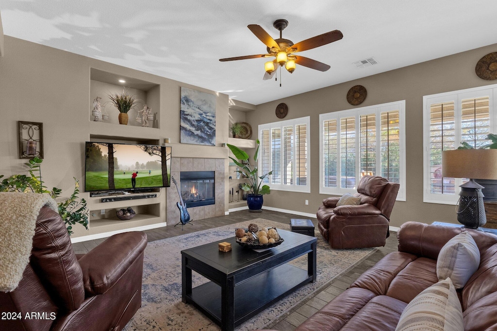 5109 S Ranger Trail unit 4, Gilbert, AZ 85298 - photo 1