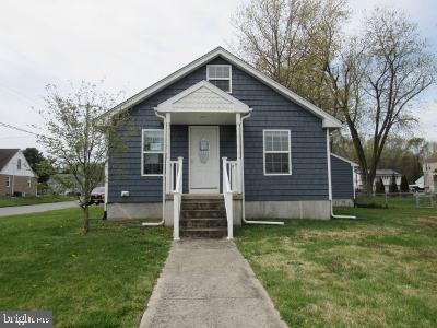 42 7th Ave, Penns Grove, NJ 08069 - photo 1