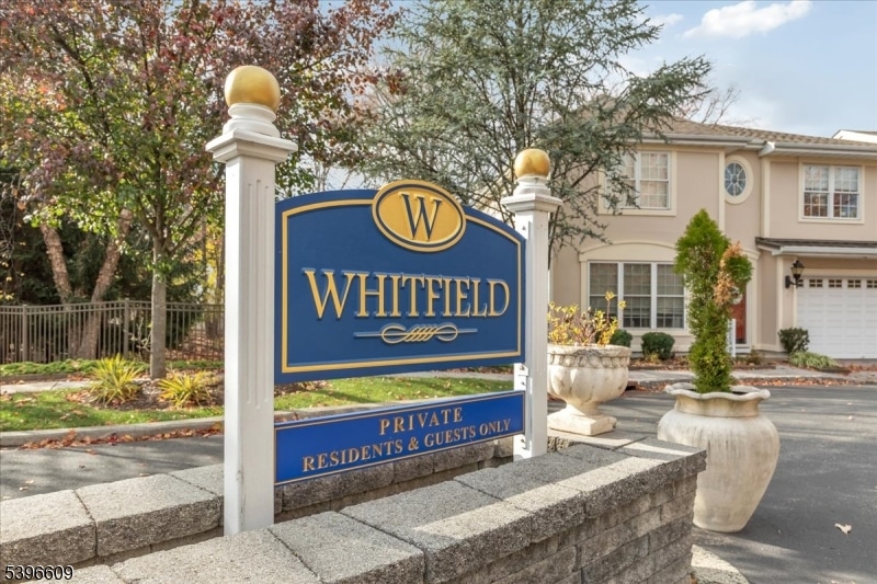 4 Ayers Ct, Metuchen, NJ 08840 - photo 1