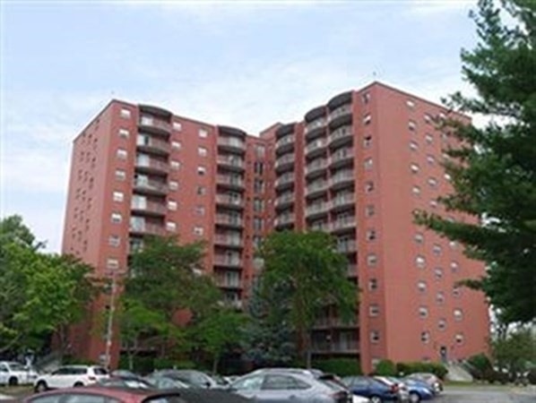 Sagamore Place Condominiums unit 1001, Quincy, MA 02171 - photo 1