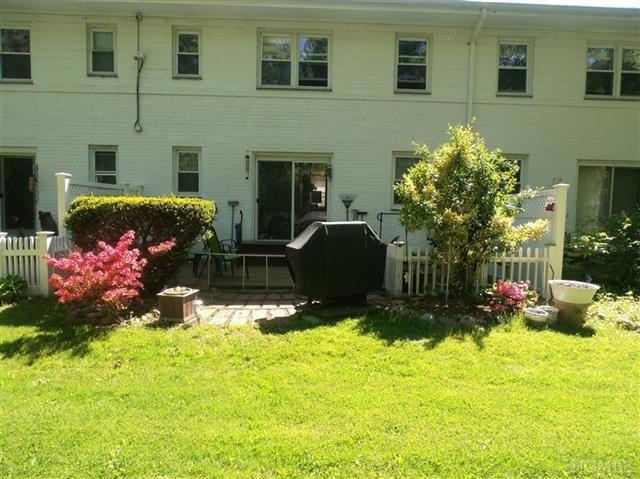 23 Avon Cir unit 23 1b, Rye Brook, NY 10573 - photo 1