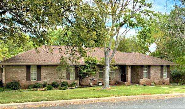 118 Edgewood Dr, Fredericksburg, TX 78624 - photo 1