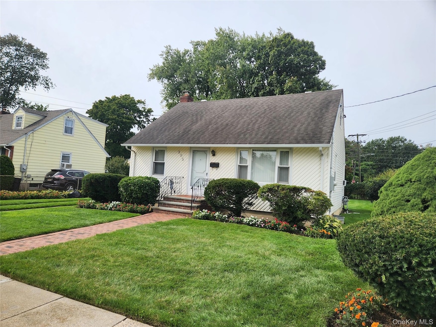 Pending $659,990 • Co-Listing Agent