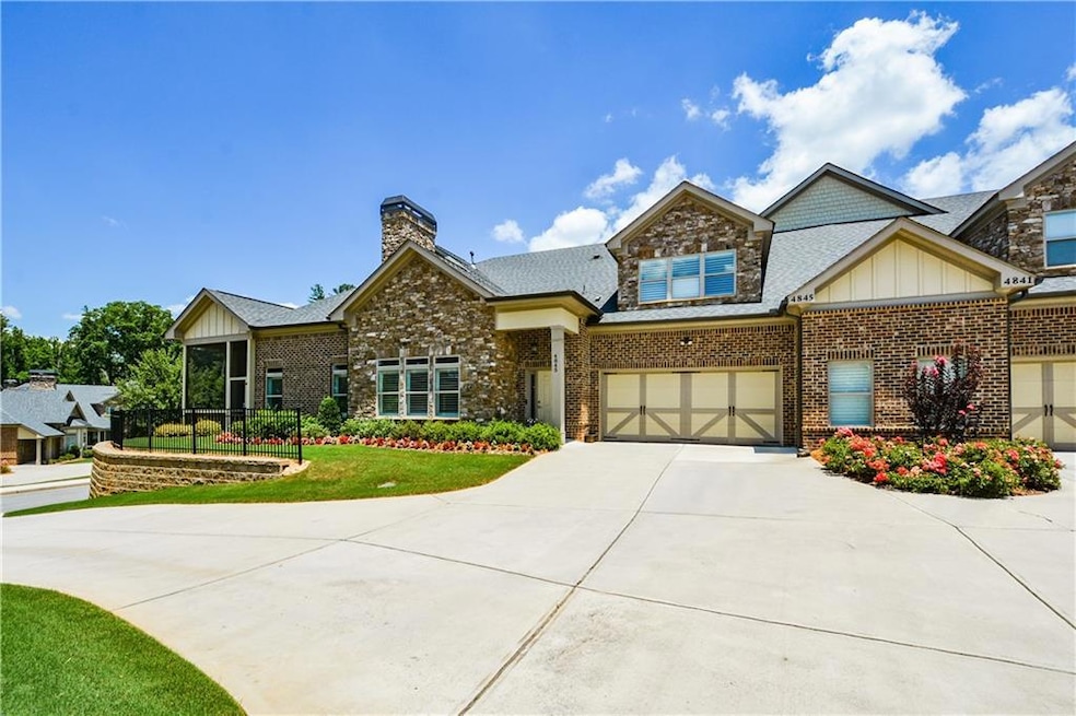 Front view of home