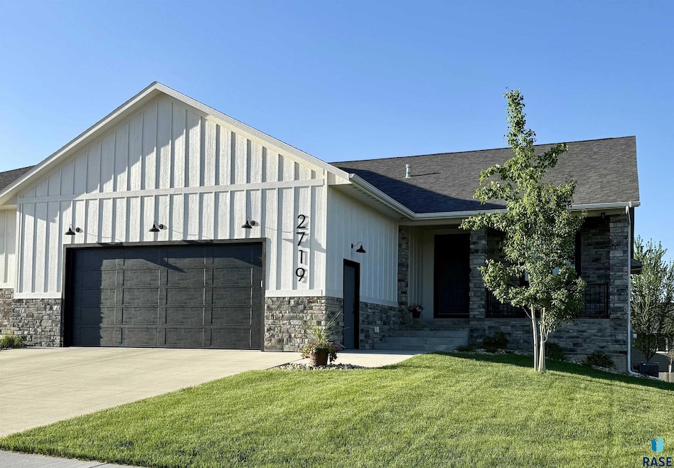 Sold $720,000 • Co-Listing Agent