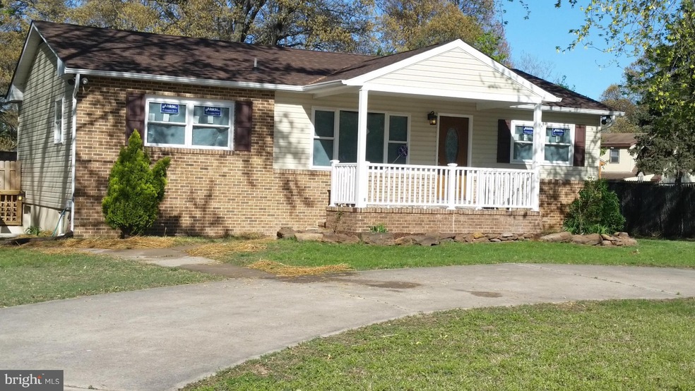 8765 Fort Smallwood Rd, Pasadena, MD 21122 - photo 1