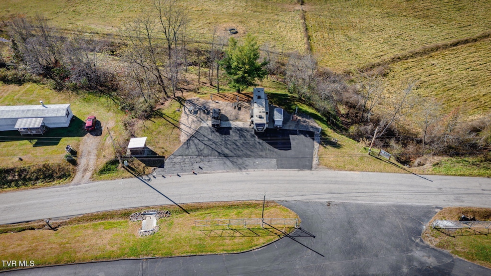 177 Hospital Rd, Mountain City, TN 37683 - photo 1