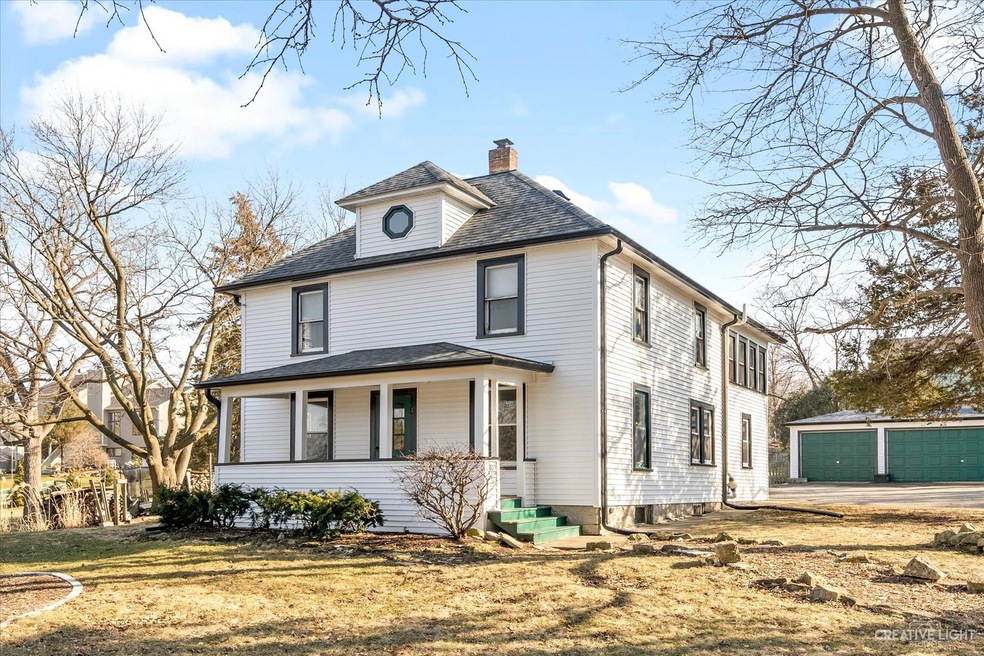 704 Pine St, Batavia, IL 60510 - photo 1