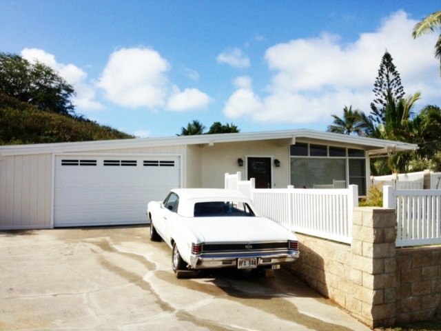 House, Garage & Driveway