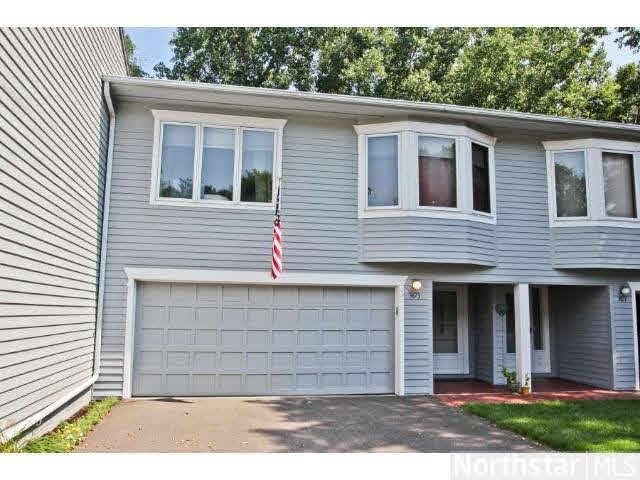 9673 Juniper St NW, Coon Rapids, MN 55433 - photo 1